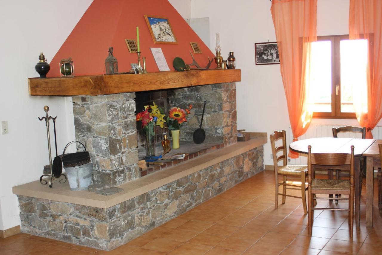 Chambre D'Hote "Chez Antoinette Et Charles" Санто-Пьетро-ди-Венако Экстерьер фото